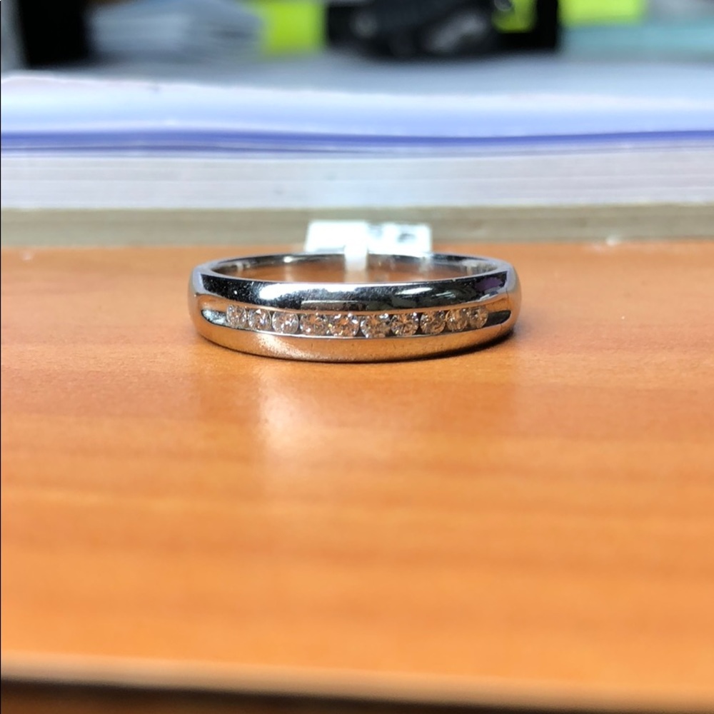 14kt Diamond Ring